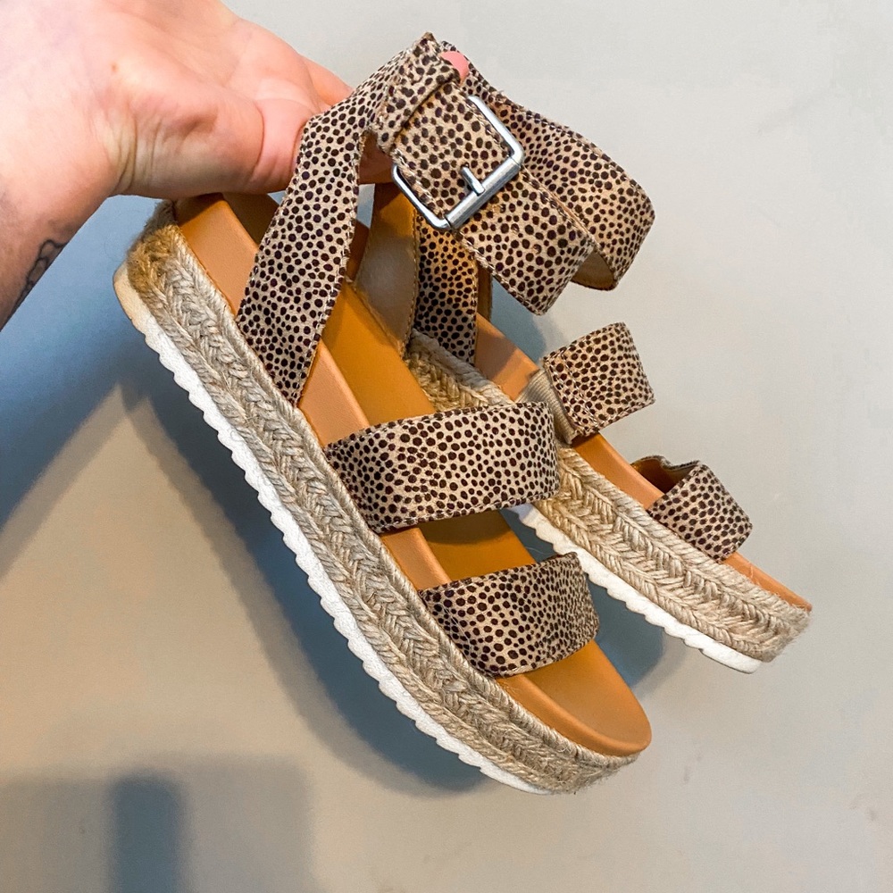 Spotted Wedges